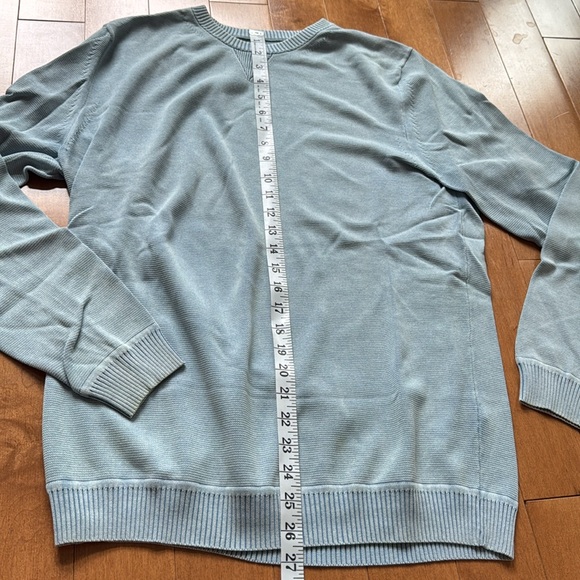 NWOT Tommy Bahamas Sweater in Medium - Picture 3 of 9